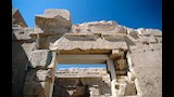 مداخل المعبد  (3)
