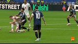 تدخل إنزو على أندرسون (1)