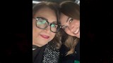 هند صبري مع والدتها