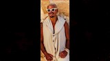  الفنان عمرو دياب 