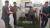 إسرائيل تقصف مخيم النصيرات وسط قطاع غزة (1)