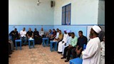 محافظ أسوان يستمع لمشكلات اهالى قرية السلسلة