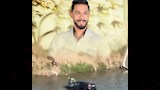 شاب بالغربية ينقذ أسرة من الغرق (3)