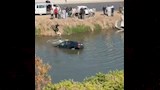 شاب بالغربية ينقذ أسرة من الغرق (7)