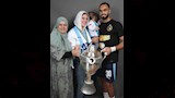 زيكو ووالدته (2)