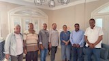 البحيرة للكهرباء تفحص فيلا نهاد أبو القمصان وتستبدل العداد بآخر جديد (4)