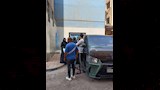 الأسرة تنتظر انتهاء تصاريح الدفن