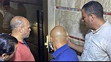 مواطن يحول شقتين سكنيتين إلى فندق في الإسكندرية – صور