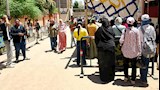 دموع العلمي وفرحة الأدبي.. تباين آراء طلاب أسوان بعد امتحاني الكيمياء والجغرافيا