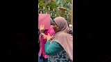حزن بعض الطالبات عقب امتحان الكيمياء