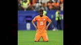 حزن لاعب كوت ديفوار