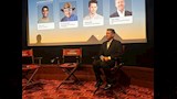 مخرج الفيلم جيفري روث