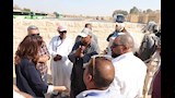 نائب محافظ الجيزة تلتقي أصحاب الخيل والجمال (6)