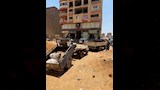 الجيزة تغلق مخازن خردة مخالفة بالطالبية وتتحفظ على 14 مركبة ومعدة (8)