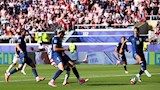 خلال مباراة أمريكا والبوسنة (1)