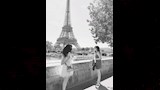 ميرنا جميل وصديقاتها في فرنسا