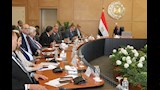 خلال الاجتماع