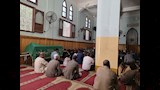 الجثمان داخل المسجد