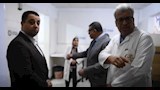 جولة محافظ قنا داخل المستشفى العام (4)