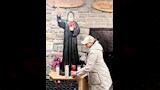 إلهام شاهين داخل كنيسة مار شربل بكندا (4)