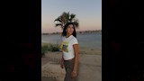 كارولين عزمي امام البحر (2)