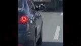 حقيقة فيديو ''شهامة سائق منعت كارثة'' على الطريق 