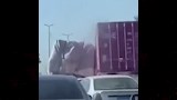 7 علامات تكشف التزييف.. "مصراوي" يكشف حقيقة فيديو "شهامة سائق منعت كارثة" | صور وفيديو 