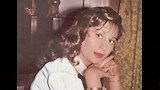 صورة نادرة للفنانة الراحلة سمية الألفي
