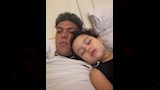 إمام عاشور مع عائلته (12)