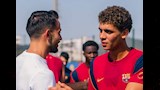بالصور.. حمزة عبد الكريم يستقبل بطل العالم في مران برشلونة