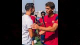 حمزة عبد الكريم يستقبل فيران توريس في مران برشلونة (1)