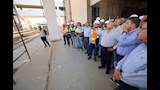 وزير النقل يتفقد أعمال الخط الأول للقطار الكهربائي السريع من مطروح إلى النوبارية