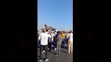 انقلاب ميني باص على طريق شبرا – بنها الحر (1)