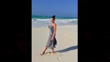 ميرهان حسين أمام البحر