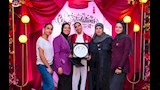 عائلة محمد صلاح تحتفل بتخرج إبنة شقيقته