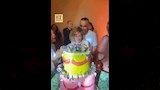 منة شلبي تحتفل بعيد ميلادها