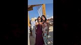 نرمين الفقي وصديقاتها في الساحل
