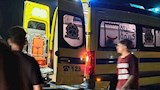 انقلاب سيارة نقل محملة بالشامبو بعد تصادمها بملاكي على طريق بنها الحر - صور