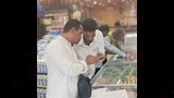 التأكد من صلاحية المنتجات الغذائية
