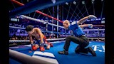 الفنزويلي مايكي تالون يحسم المواجهة أمام خصمه أورلاندو بينو ضمن حدث The ComeBack (2)