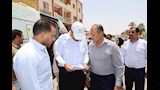 متابعة المحافظ لعمل السيارات