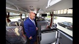 وزير النقل يدشن 20 أتوبيسًا من إنتاج النصر للسيارات لدعم السوبرجيت (1)