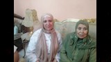 الأم مع والدتها