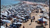 لا تذهبوا لستانلي والهانوفيل.. تعرف على نسب الإشغال بشواطئ الإسكندرية- صور