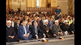 وزير الأوقاف ونقيب الأشراف ومحافظ القاهرة يؤدون صلاة الجمعة بمسجد مصر بالعاصمة الجديدة (7)