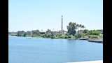 وزير الري يتابع جاهزية قناطر إدفينا (5)