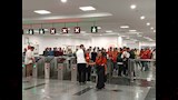توافد الجماهير المصرية على المونوريل (4)