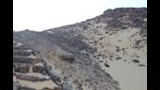 ممرات حجرية وسلم حجر جيري للوصول الى قمة جبل الانجليز  (8)