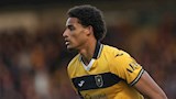 تيتي يانجي لاعب أستراليا