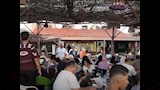 تجمع جماهير بورسعيد على الشاطئ